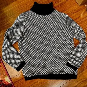 Karen Scott Black & White Houndstooth Women's Turtleneck Sweater - Like New